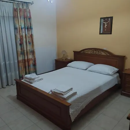 Monos Villa *