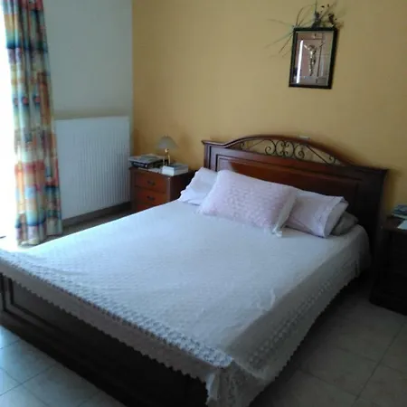 Villa Monos